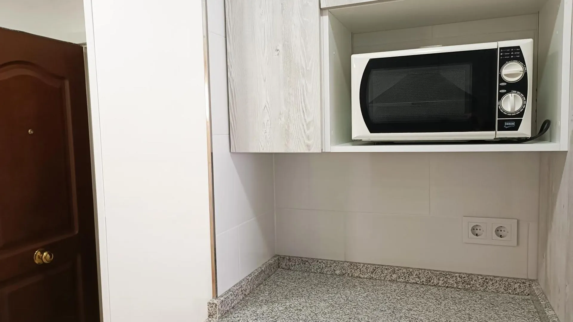Cg3A - Nuevo Estudio, Recien Reformado, Wifi Torremolinos 0*,